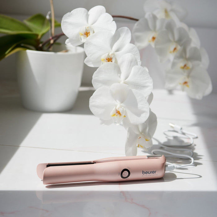 Beurer Hair Straightener: Cordless USB Rechargeable Compact Travel Straightener HS 20